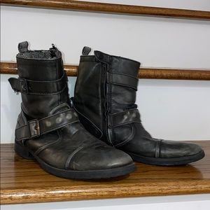 Charcoal buckle zip casual boots